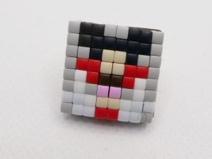 Homogenic Pin